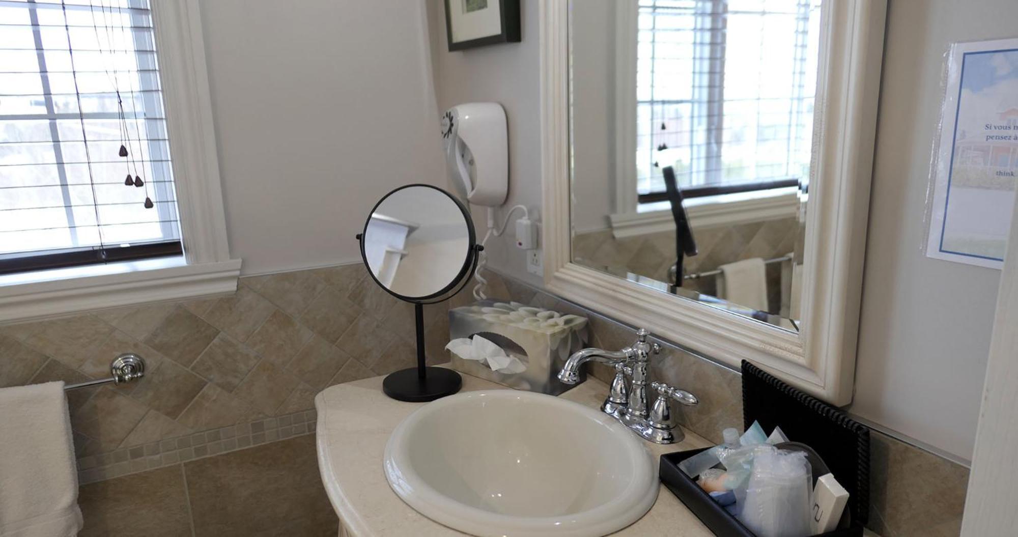 Auberge La Daina Baie-Saint-Paul Habitación foto